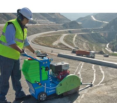 Road floor saw